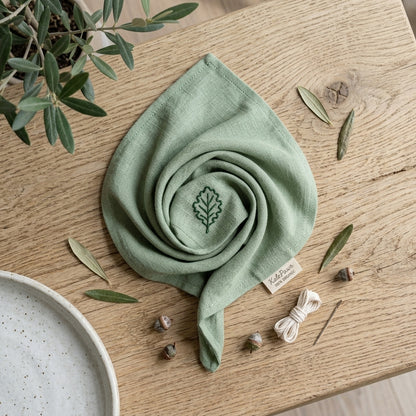 🥬 KalePaws™ Plant-Dyed Organic Cotton-Linen Pet Bandana